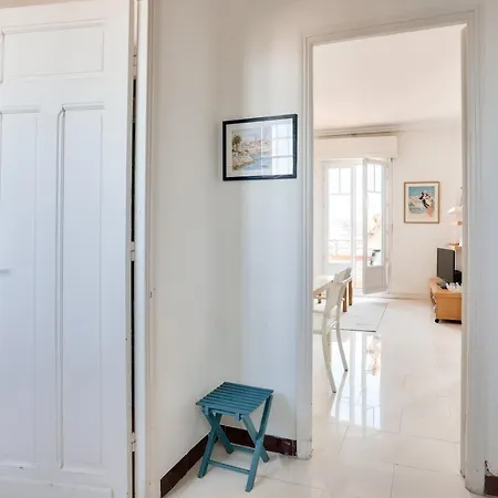Le Palais Dore Apartment *
